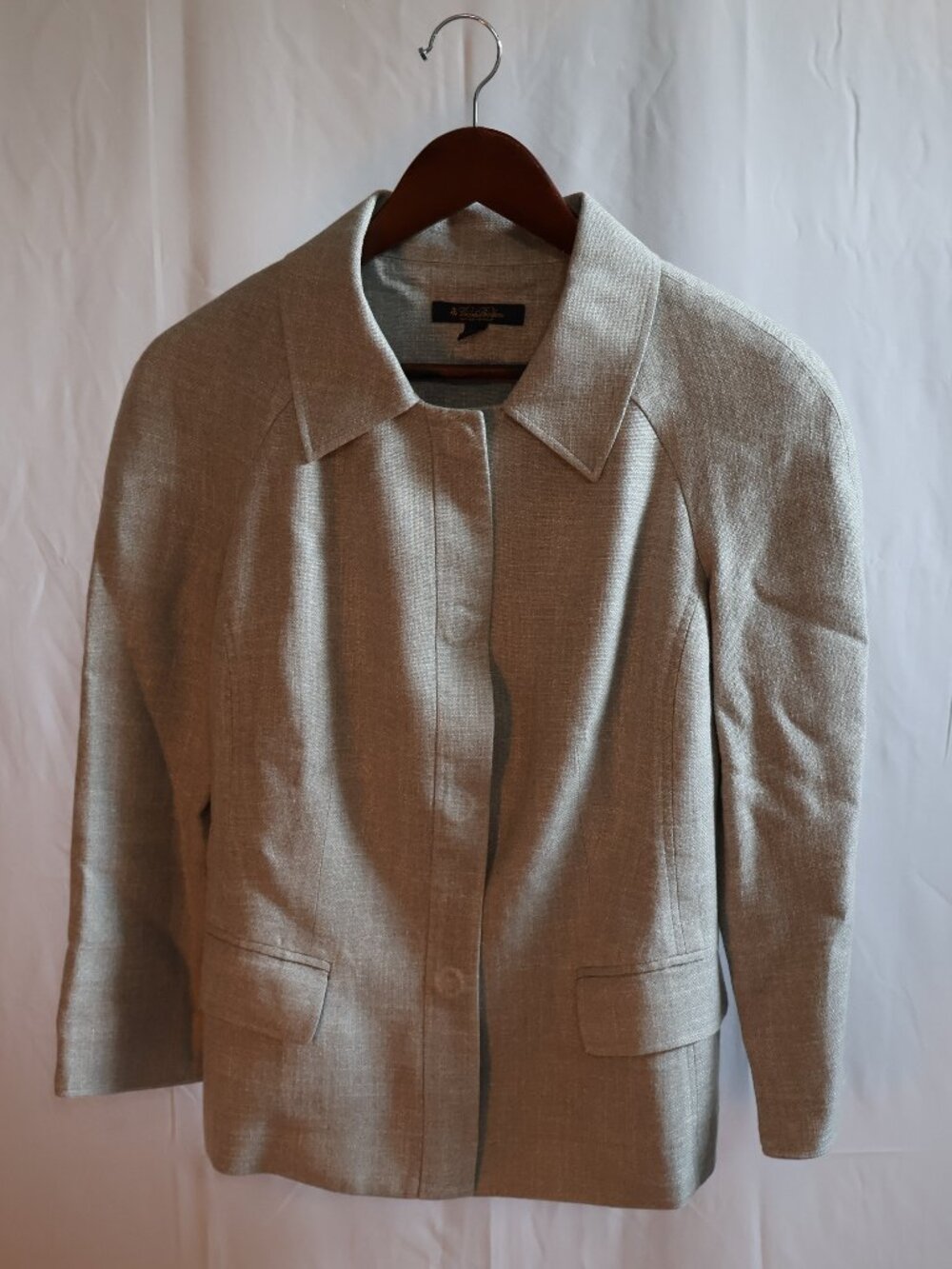 Brooks Brothers Light Gray Linen Blend Jacket, Size 8